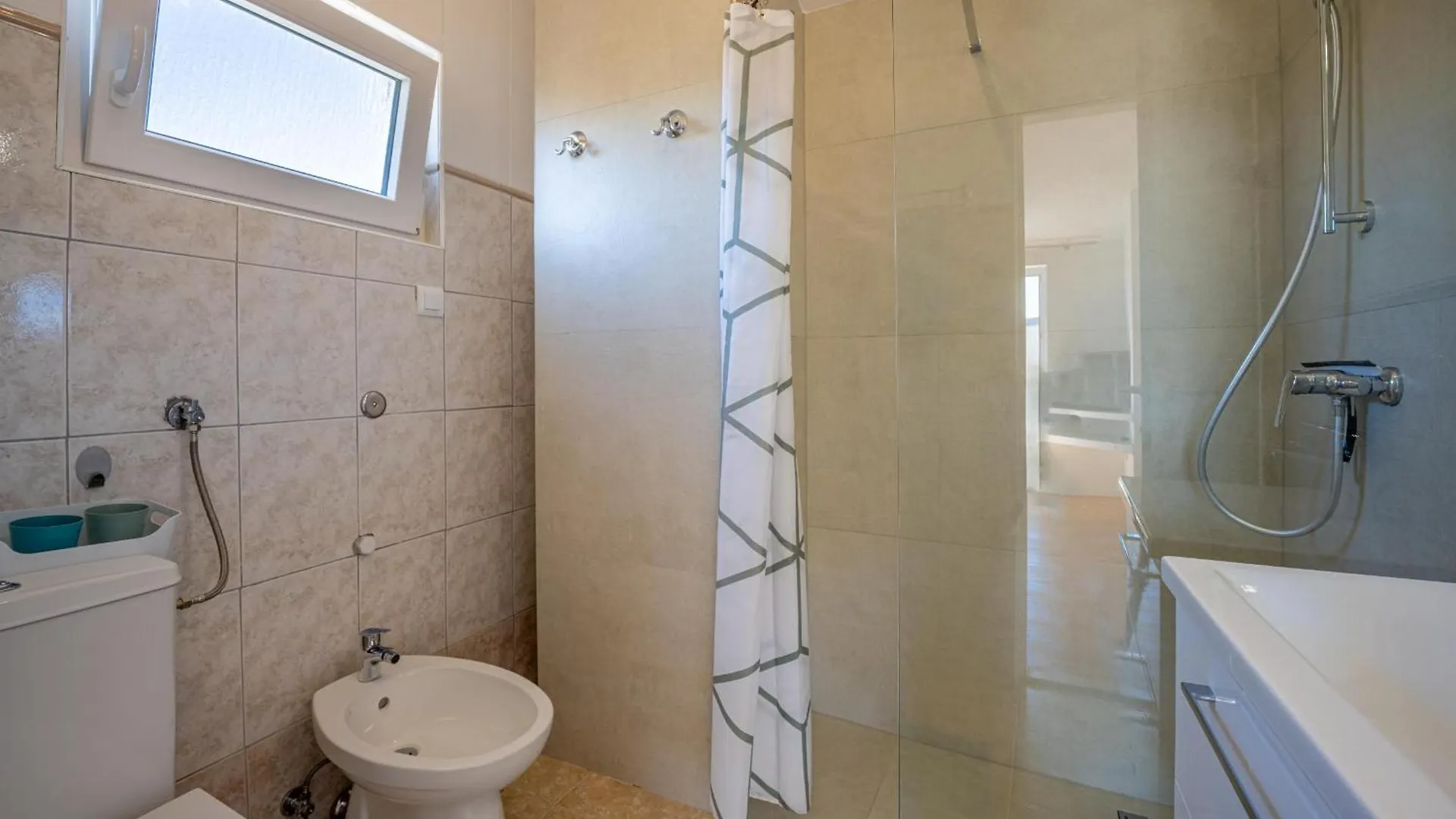 Casa Lorenzo Premantura 0*,  Κροατία